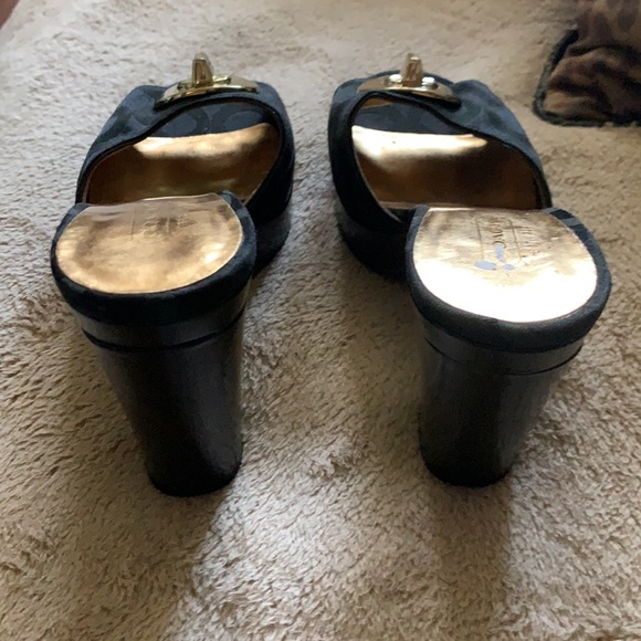 Coach slide heels size 6 medium - Picture 2 of 7